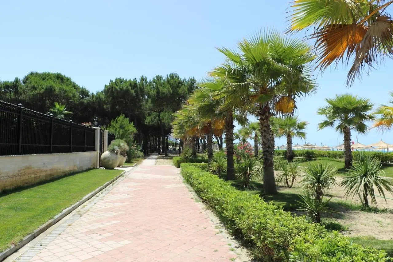Twin Villa Golem  0*, Golem (Tirana) Albanië