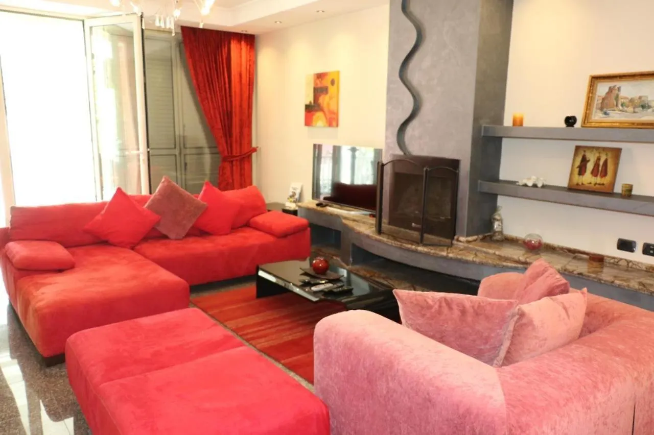 Twin Villa Golem  Appartement