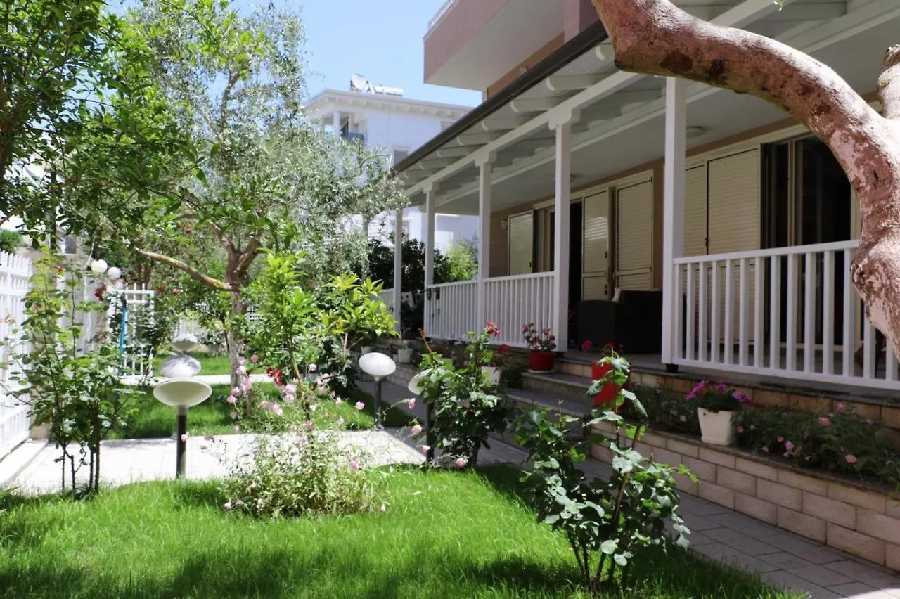 Twin Villa Golem  0*, Golem (Tirana)